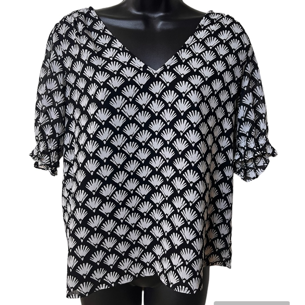 J Crew Factory black & white blouse fan pattern Sz Small ruffle